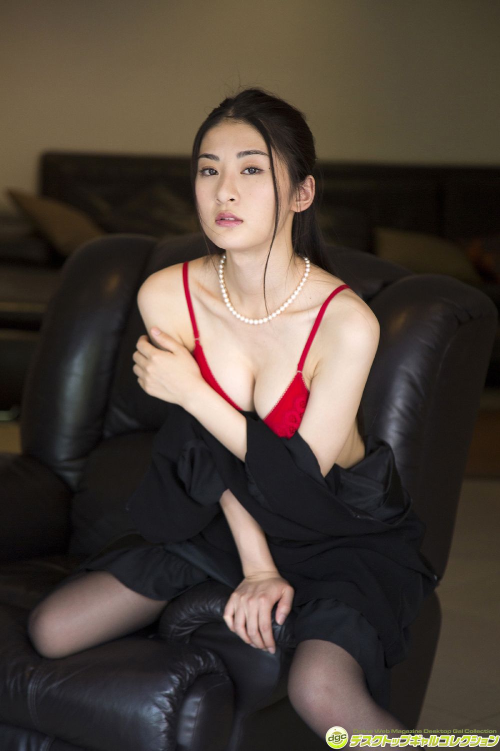 M940-三井麻由/繭《今年は映画も公開された繭の限界セクシー!》 [DGC] NO.1187 - 94零社区 DGC-第8张