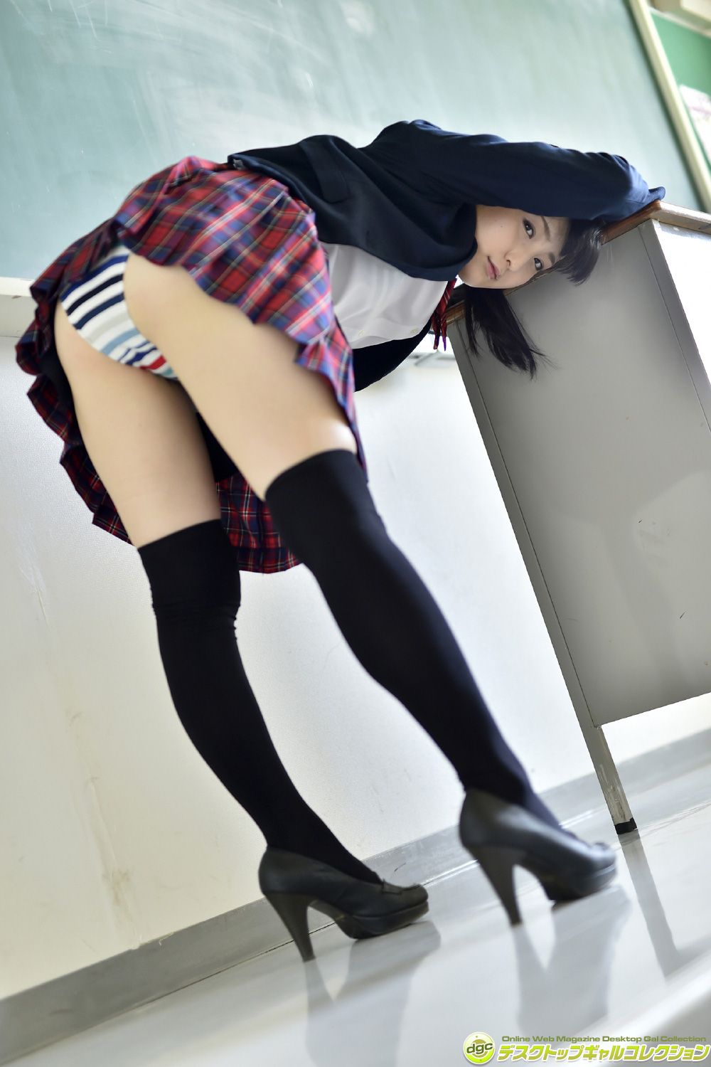 M940-平野聪子《黒髪ロングに透き通る美肌の正統派美少女!》 [DGC] NO.1214 - 94零社区 DGC-第13张