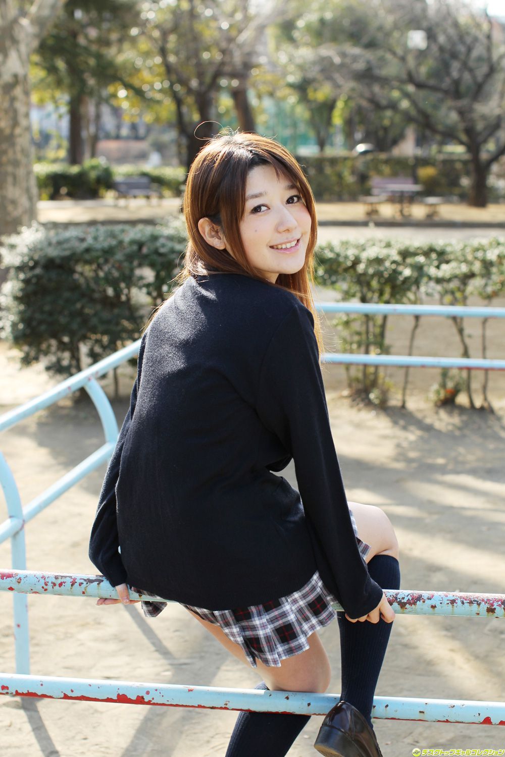 M940-小田由佳里/小田ゆかり《制服から解放した100cmHカップのおっぱい》 [DGC] NO.1034 - 94零社区 DGC-第98张