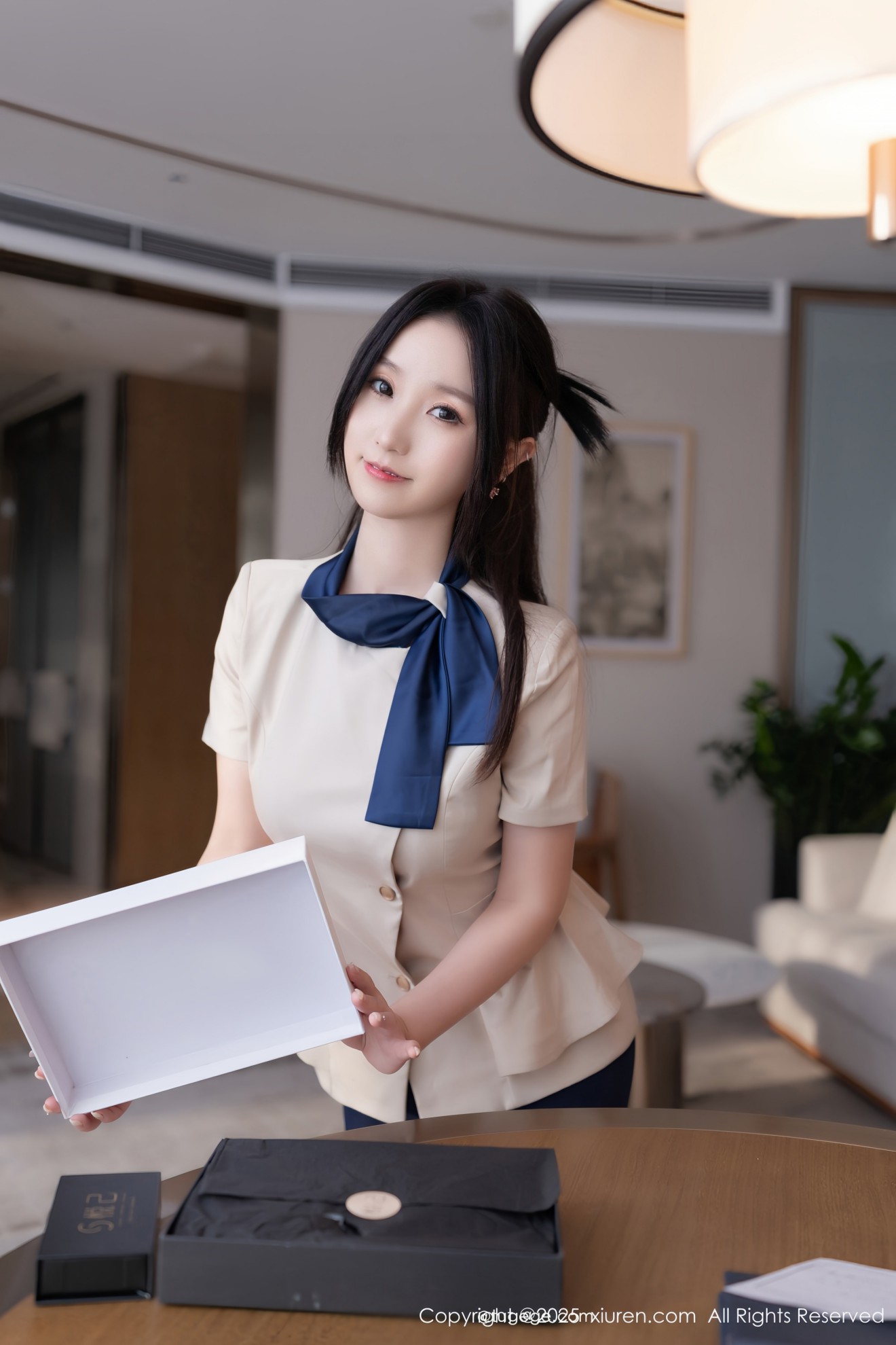 [XIUREN秀人网] 2025.08.27 NO.10697 杏子Yada [94零社区]
