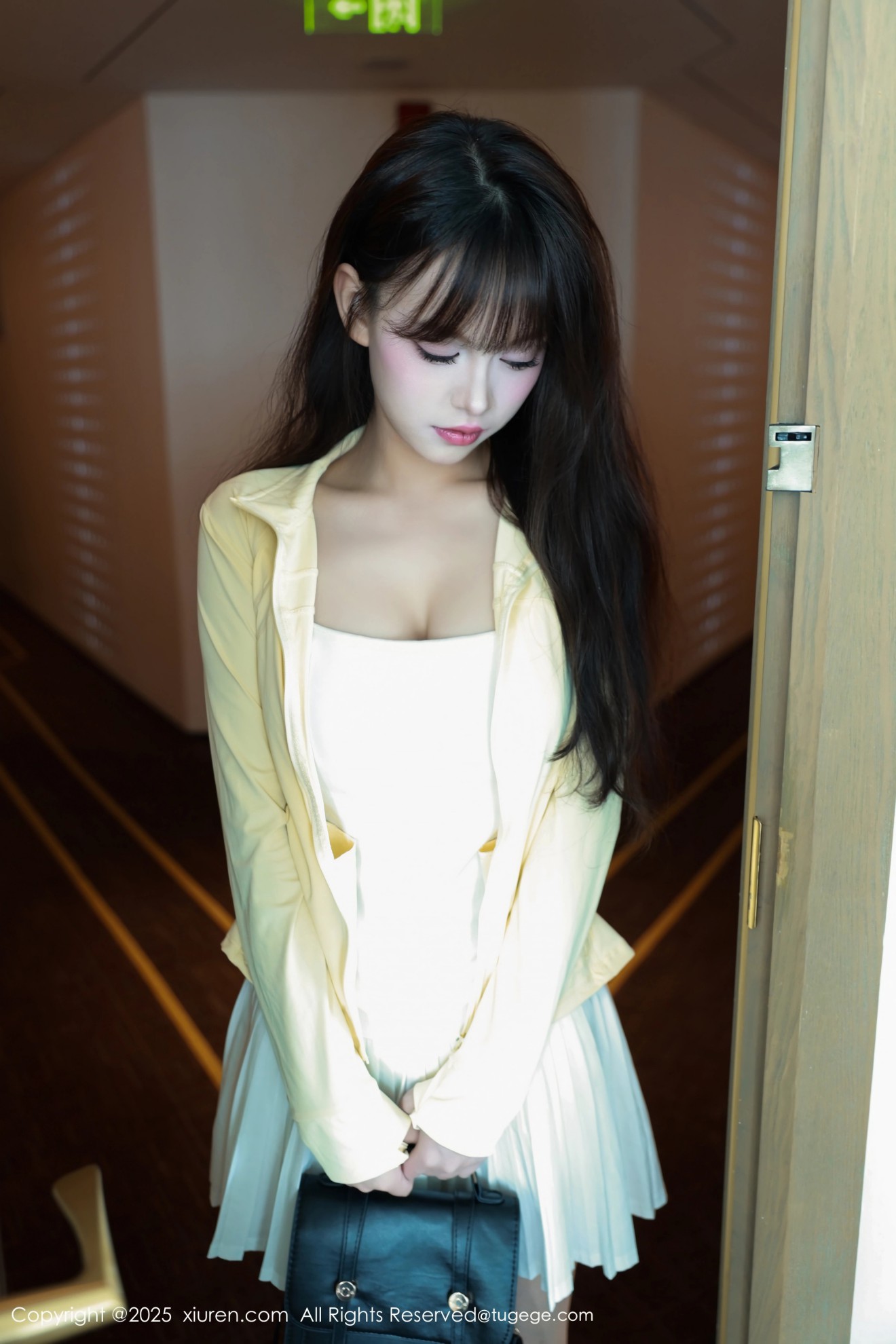 [XIUREN秀人网] 2025.08.28 NO.10702 糯咪 [94零社区]