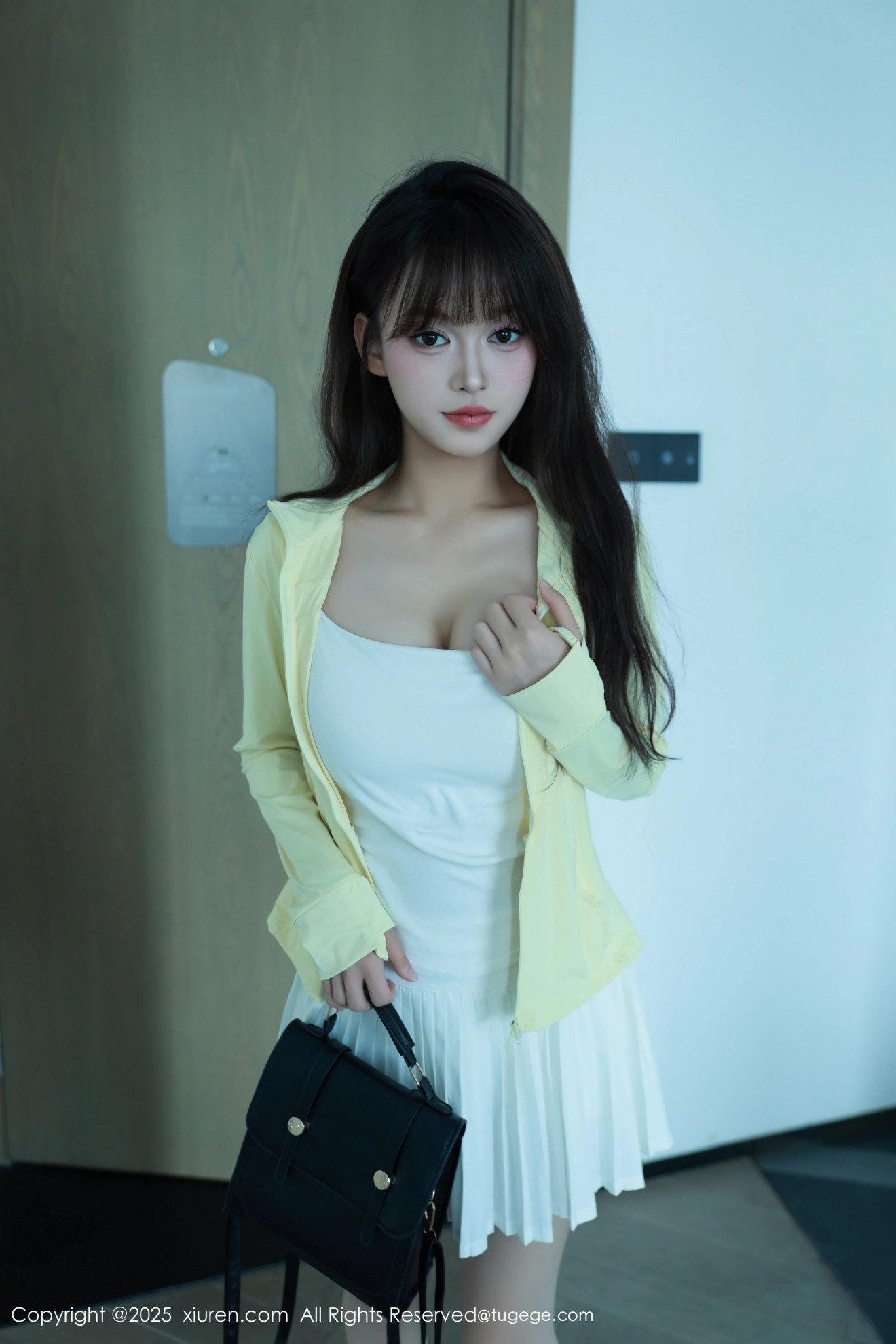 [XIUREN秀人网] 2025.08.28 NO.10702 糯咪 [94零社区]