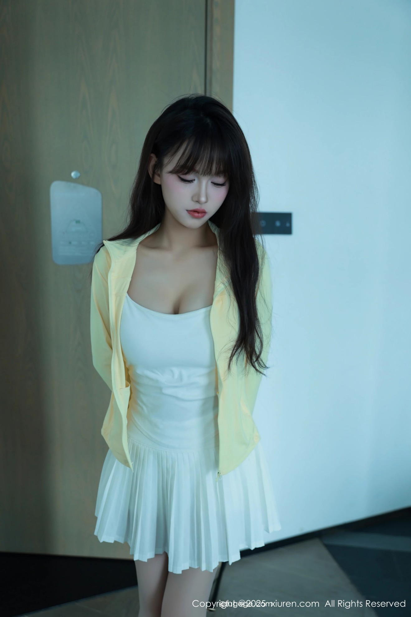 [XIUREN秀人网] 2025.08.28 NO.10702 糯咪 [94零社区]