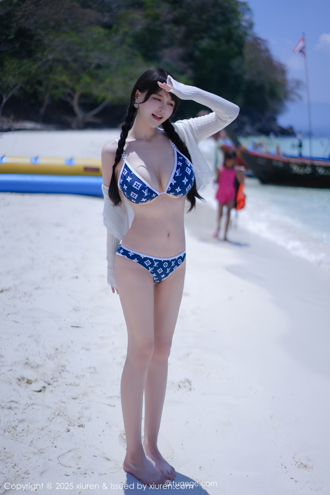 [XIUREN秀人网] 2025.08.28 NO.10699 心上可Flora [94零社区]